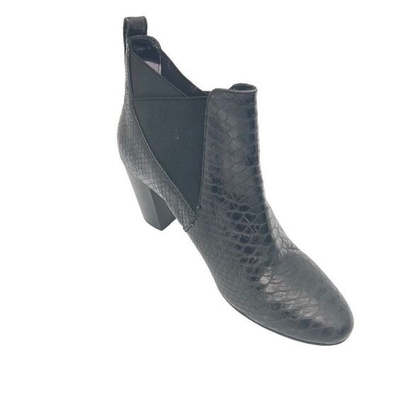 Johnston Murphy Women's Boot Sz 9 Block Heel Snakeprint Bk Leather Chelsea $228 - Picture 3 of 8